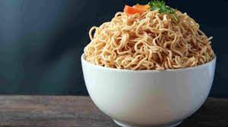 مسحوق طحالب الإسبولينا أضاف قيمة غذائية لمنتج النودلز