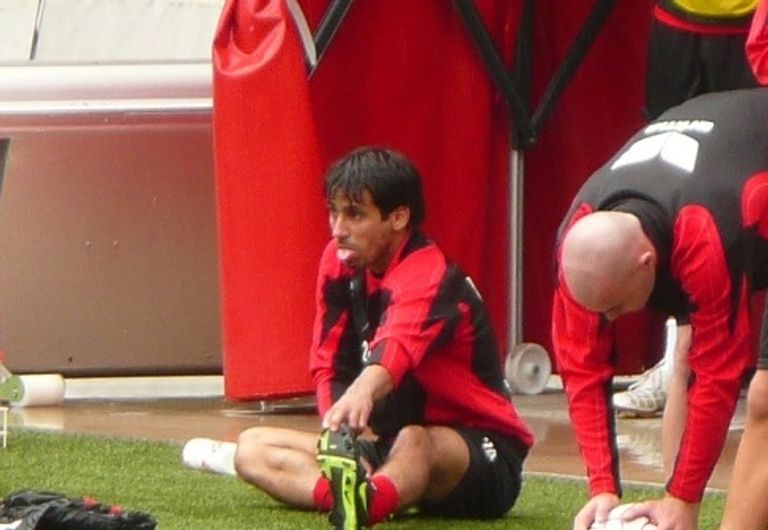 عبدالغني في نيوشاتل حسين عبدالغني