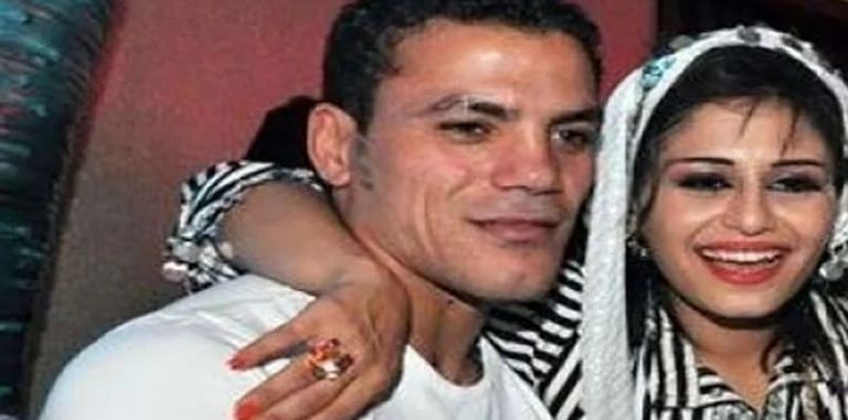 عمرو زكي نجم منتخب مصر السابق