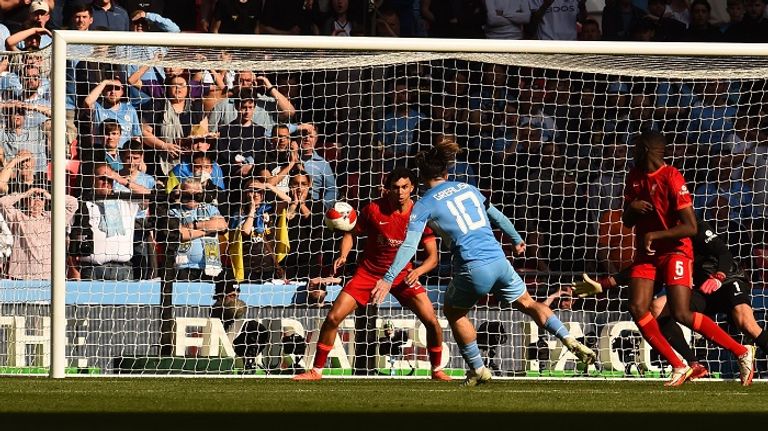 مان سيتي ضد ليفربول