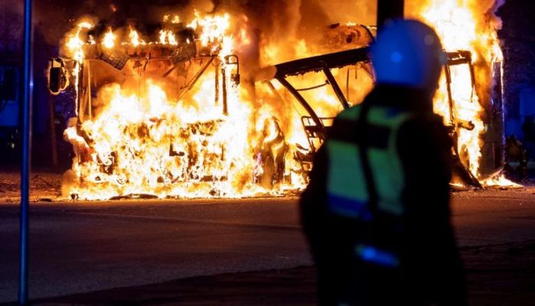 حافلات محترقة على خلفية صدامات في السويد