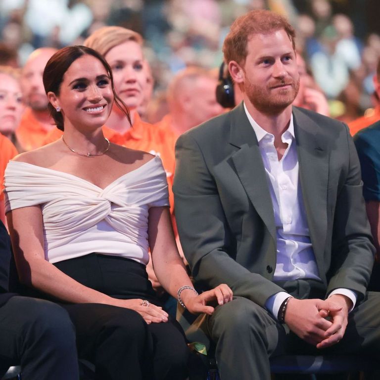 قبلة ميجان ماركل لزوجها الأمير هاري في Invictus Games