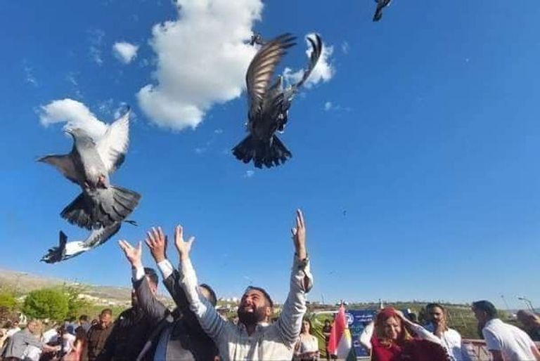 135 193929 environment kurdistan iraq release birds 3