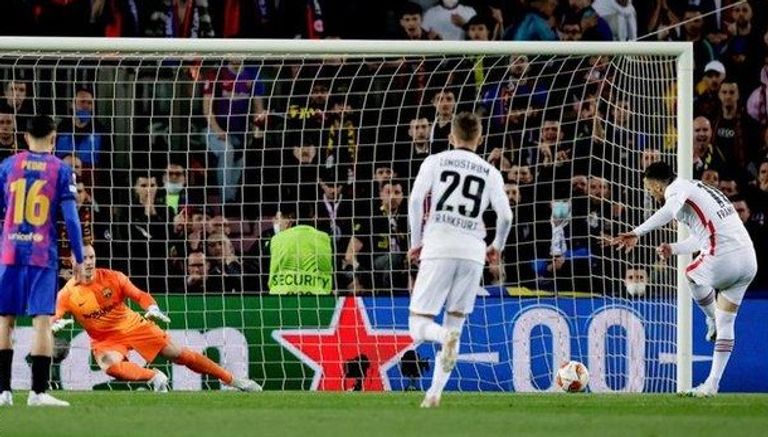 برشلونة وفرانكفورت تشافي هيرنانديز مدرب برشلونة