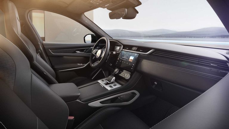 جاجوار F-Pace جاجوار F-Pace
