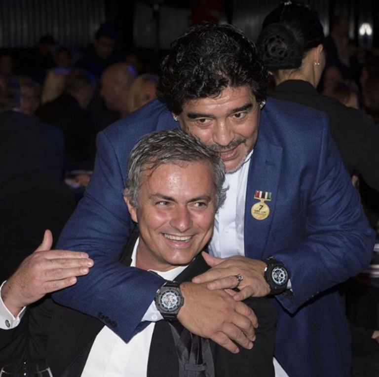 جوزيه مورينيو مع مارادونا جوزيه مورينيو مع مارادونا