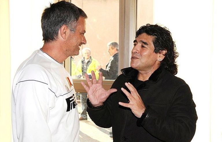 جوزيه مورينيو مع مارادونا جوزيه مورينيو مع مارادونا