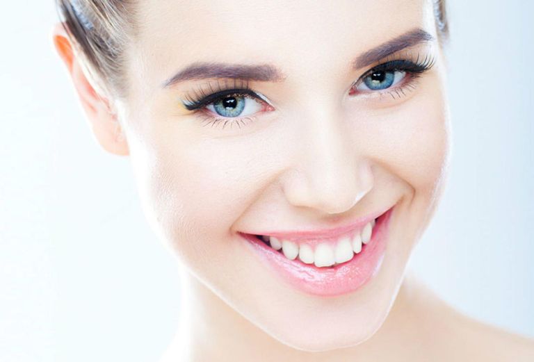 طريقة الخلطة الثلاثية لتفتيح البشرة الخلطة الثلاثية لتفتيح البشرة