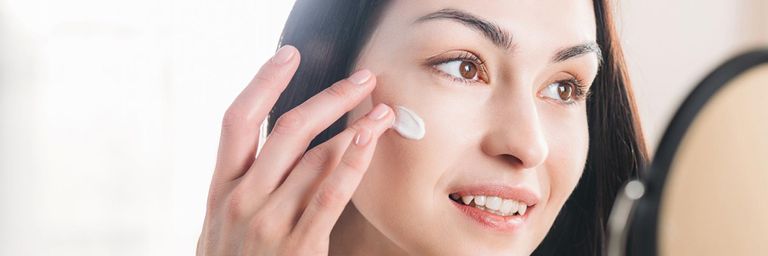 أضرار الخلطة الثلاثية للبشرة الخلطة الثلاثية لتفتيح البشرة