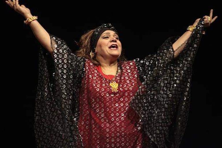 الفنانة العراقية سمر محمد
