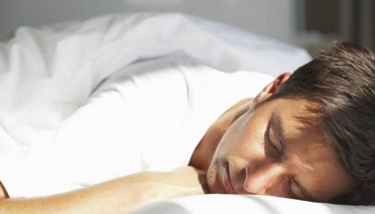 النوم العميق قد يعود إلى بعض الأطعمة على مائدة السحور