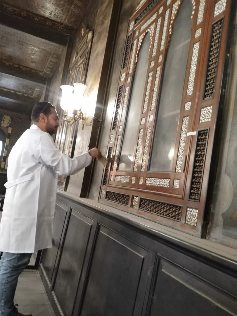 معبد بن عزرا