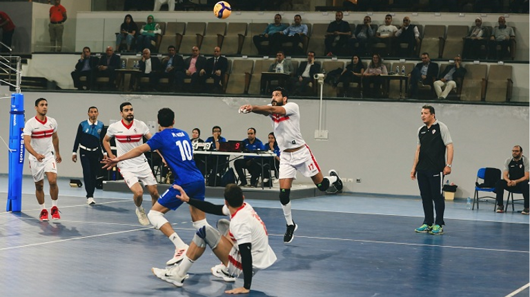 الزمالك بطل الدوري المصري لكرة الطائرة محمود عبدالرازق "شيكابالا" لاعب الزمالك