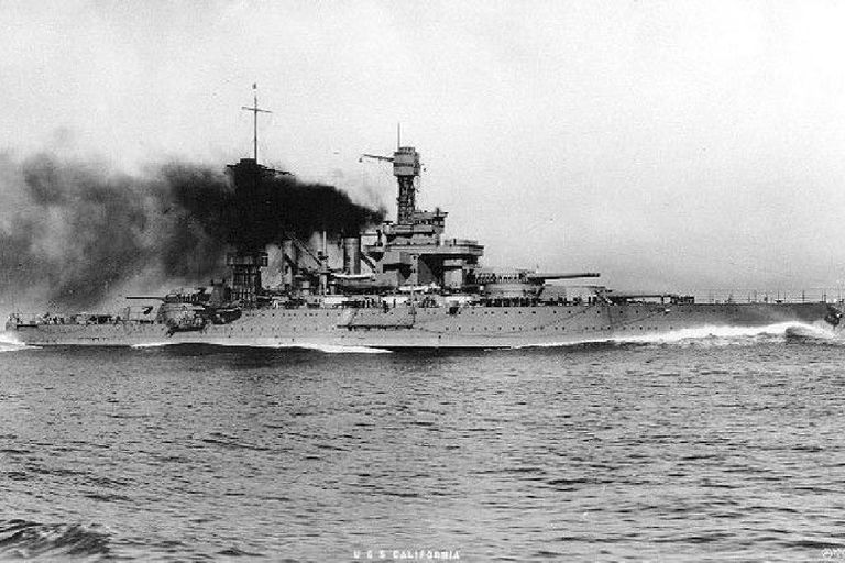 الأساطيل الحربية عنوان القوة