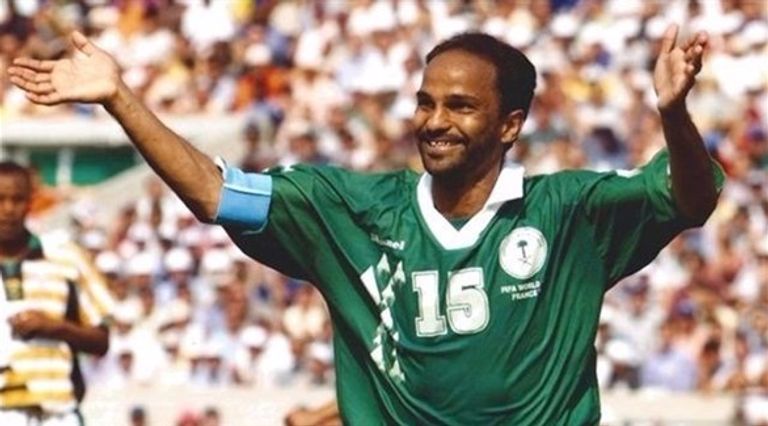 يوسف الثنيان نجم الهلال السابق