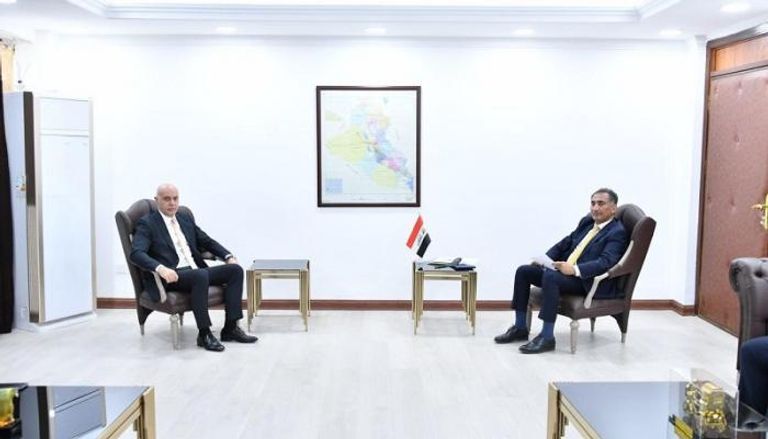 السفير التركي مع مسؤول بالخارجية العراقية