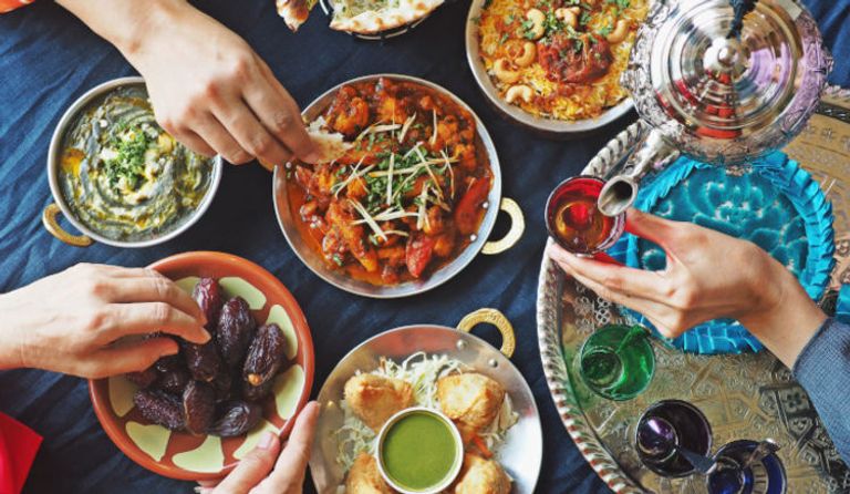 الإفراط في تناول الطعام لا يسبب السمنة.. لكن بشروط