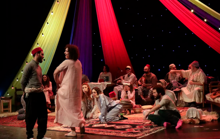 مسرحية لو يرجع رمضان زمان في لبنان