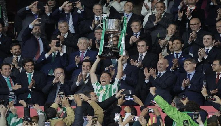 ريال بيتيس بطل كأس ملك إسبانيا