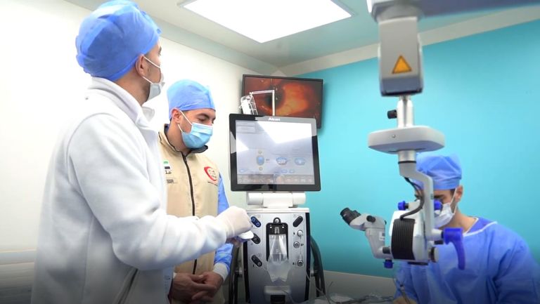 الهلال الأحمر الإماراتي يواصل مكافحة أمراض العيون بالمغرب- أرشيفية