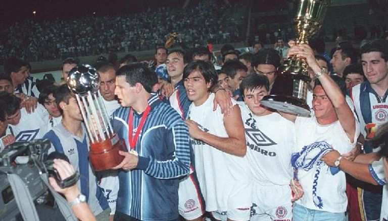 تاليريس الأرجنتيني بطل النسخة الأخيرة في 1999