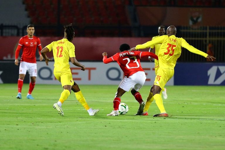 من مباراة الأهلي المصري والمريخ السوداني