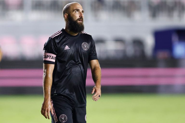 لويس سواريز مهاجم أتلتيكو مدريد