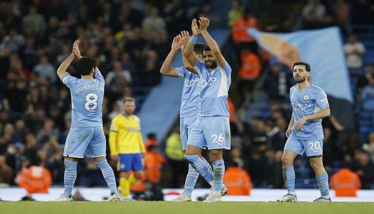 فريق مانشستر سيتي مانشستر سيتي ضد ليفربول