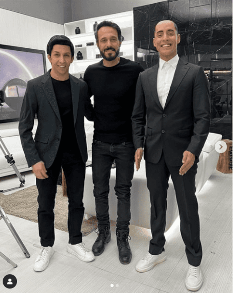 يوسف الشريف في دور روبوت