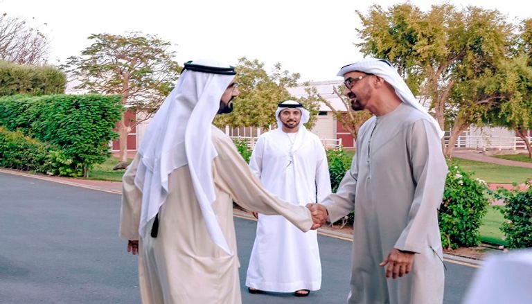 الشيخ محمد بن راشد آل مكتوم خلال لقاء الشيخ محمد بن زايد آل نهيان