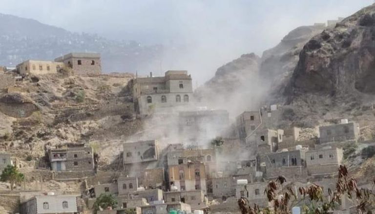 جانب من قصف الحوثي أعيان مدنية في تعز - أرشيفية