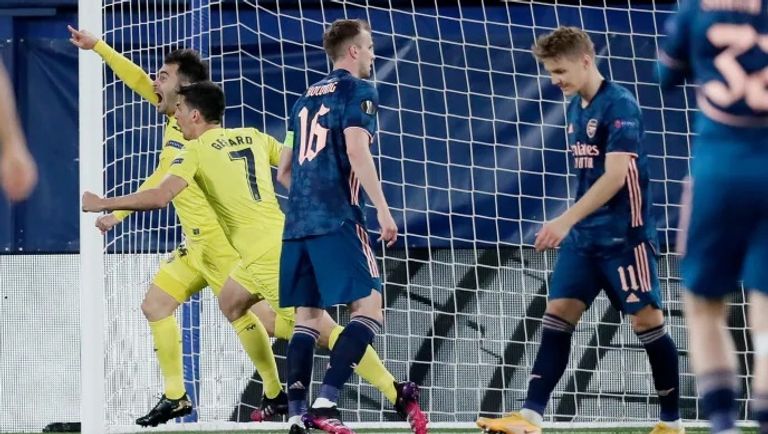 فياريال وأرسنال العام الماضي كلوب يعبر عن فرحته بتجاوز فياريال في 2016