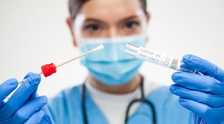 اختبارات فيروس كورونا