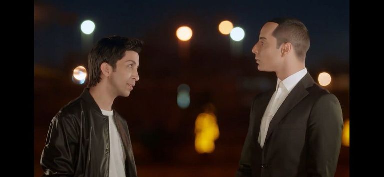 استجواب سارة في المطار بالولايات المتحدة