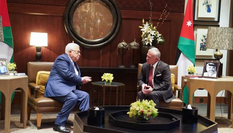 الملك عبدالله يلتقي الرئيس الفلسطيني 
