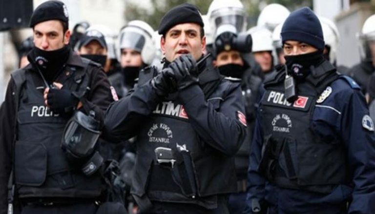 قوات من الشرطة التركية