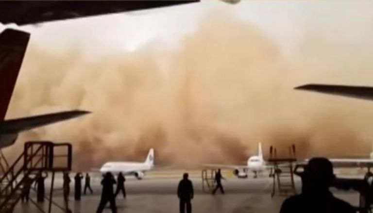 لقطة من الفيديو المتداول لعاصفة الأردن