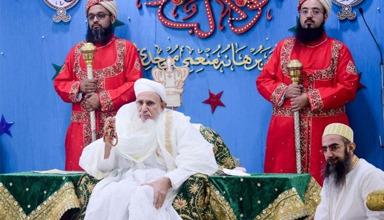 سلطان طائفة البهرة مع الرئيس المصري بمسجد الحسين