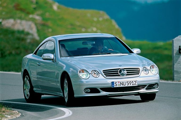 طراز S-Class من اختبار مرسيدس لنظام ABS