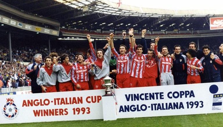 كريمونيزي بطل الكأس الأنجلو إيطالية 1993