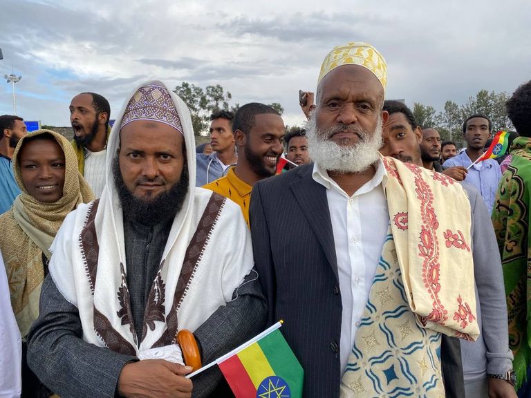 جانب من المشاركين بالإفطار