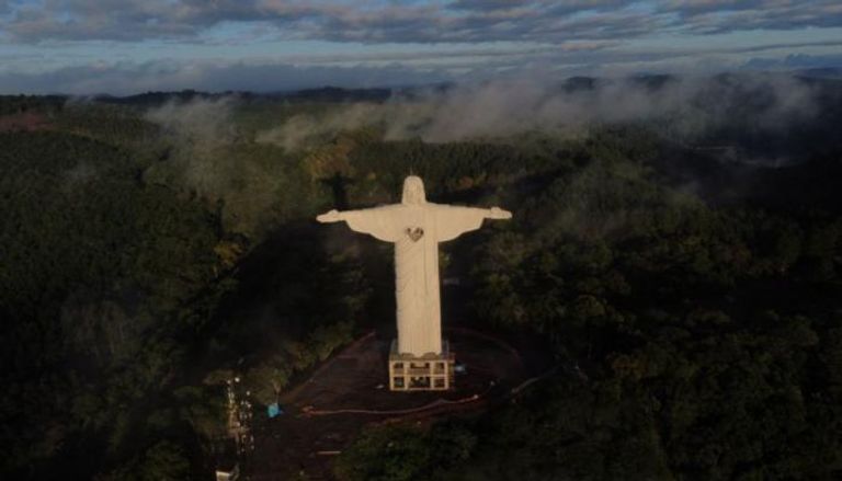 تمثال المسيح الحامي في البرازيل