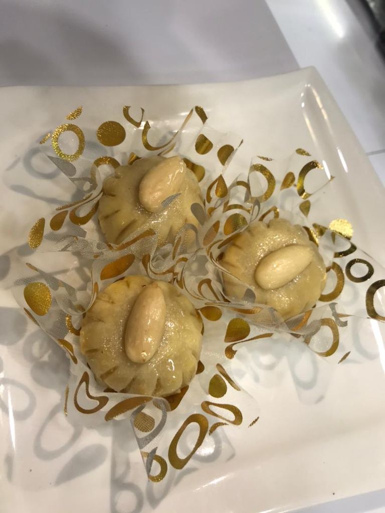 محل لصناعة الحلويات التقليدية والتورتات شرقي الجزائر منتج لمحل متخصص في صناعة الحلويات التقليدية والتورتات شرقي الجزائر