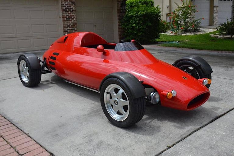 طراز Peel P50 Lexus LFA