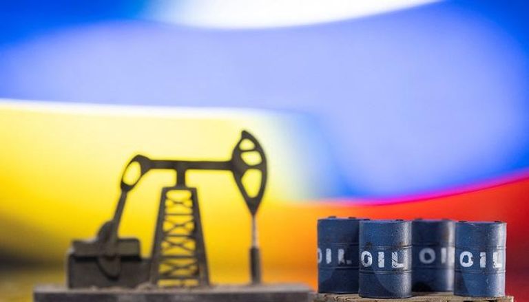 الاتحاد الأوروبي يناقش فرض حظر على واردات النفط الروسي - رويترز