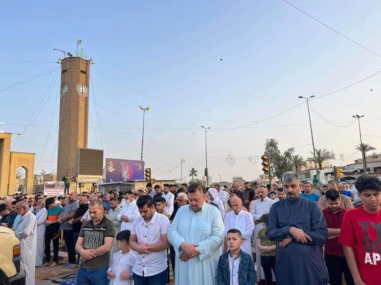 بالصور صلاة عيد الفطر في مساجد العراق