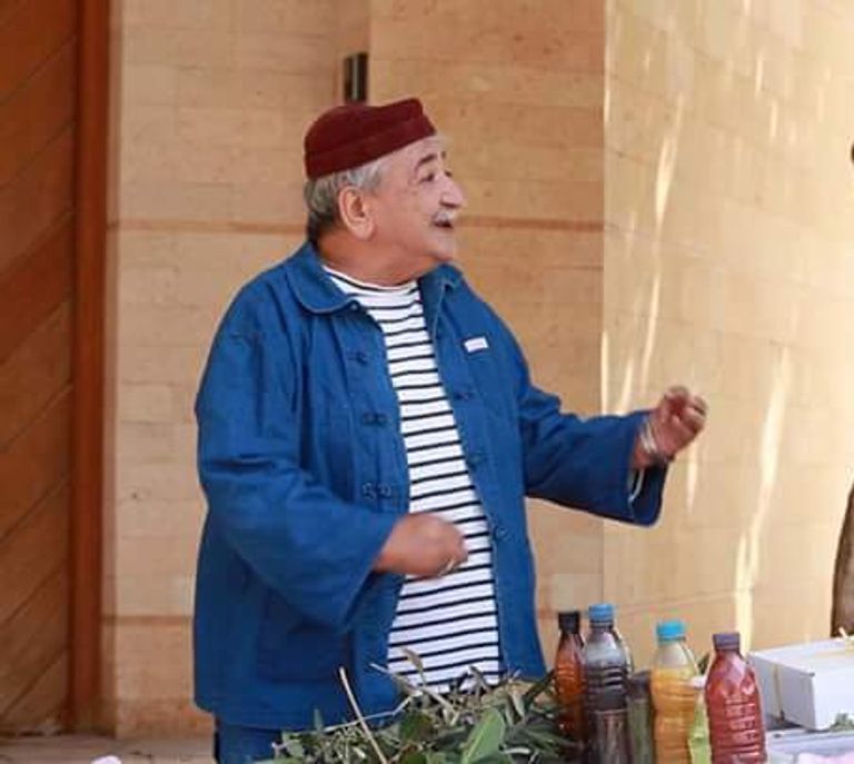الفنان الجزائري الراحل محمد حزيم - أرشيفية الفنان الجزائري الراحل محمد حزيم - أرشيفية