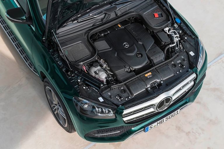 مرسيدس GLS-Class بي إم دبليو X7 ومرسيدس GLS-Class