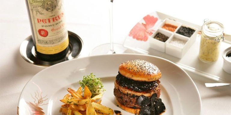 شطيرة البرجر FleurBurger أغلى شطائر البرجر في العالم