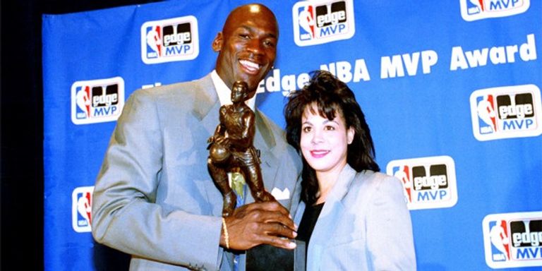 مايكل جوردن وطليقته أغلى حالات الطلاق في التاريخ.. بعضها يعادل ميزانية دولة